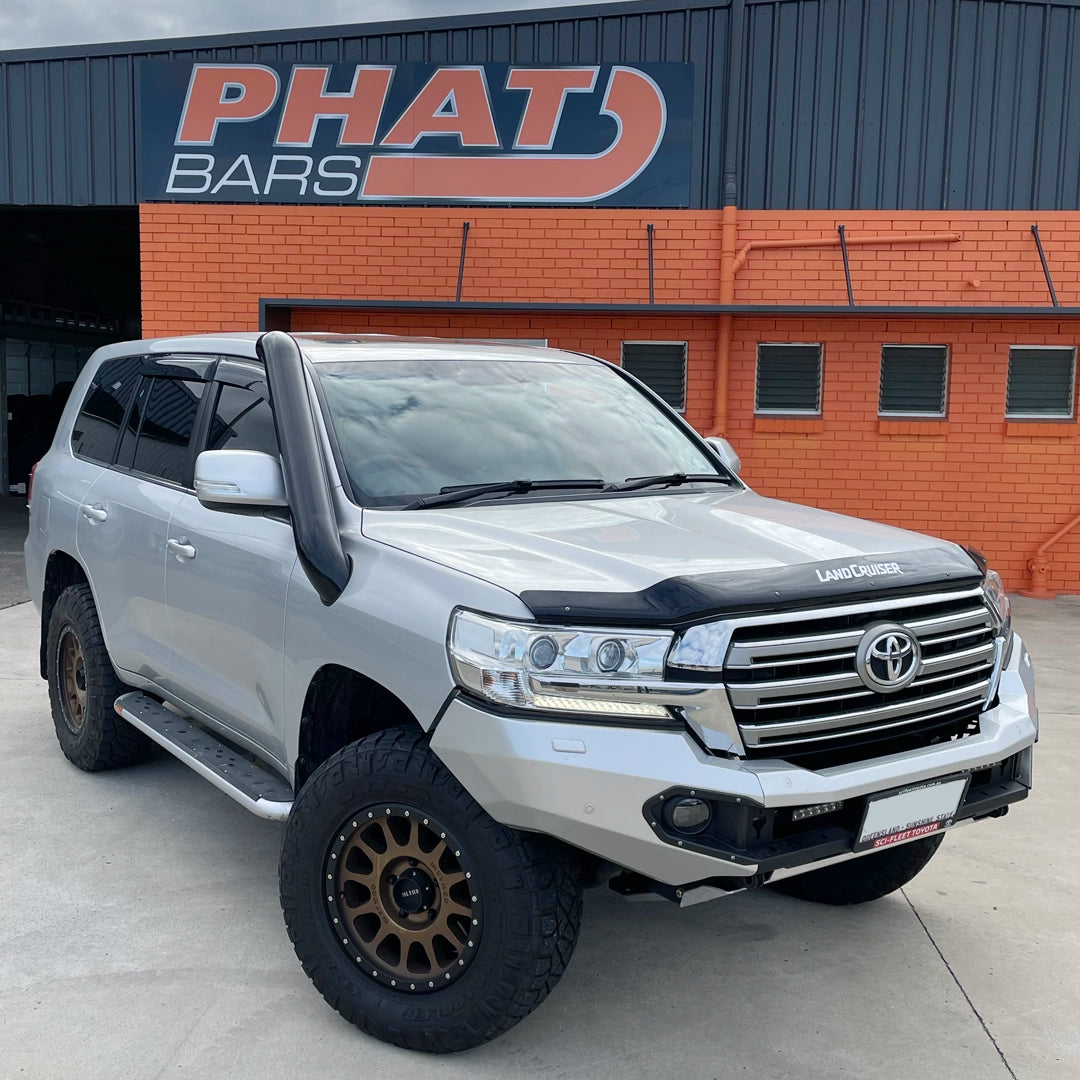 Toyota Landcruiser 200 Series 5″ Snorkel AVAILABLE IN MATT BLACK, SATIN BLACK OR POLISHED (SUPPLIED & FITTED IN STORE ONLY)