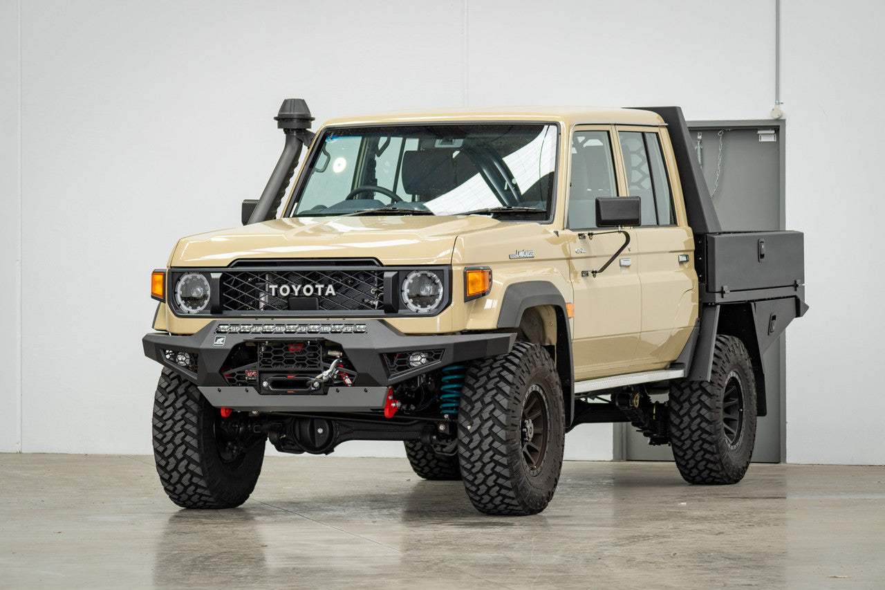Predator Bull bar, Suitable for Toyota Land Cruiser (facelift) 76, 78, 79 Series, 2024 on (SUPPLIED & FITTED IN STORE ONLY)