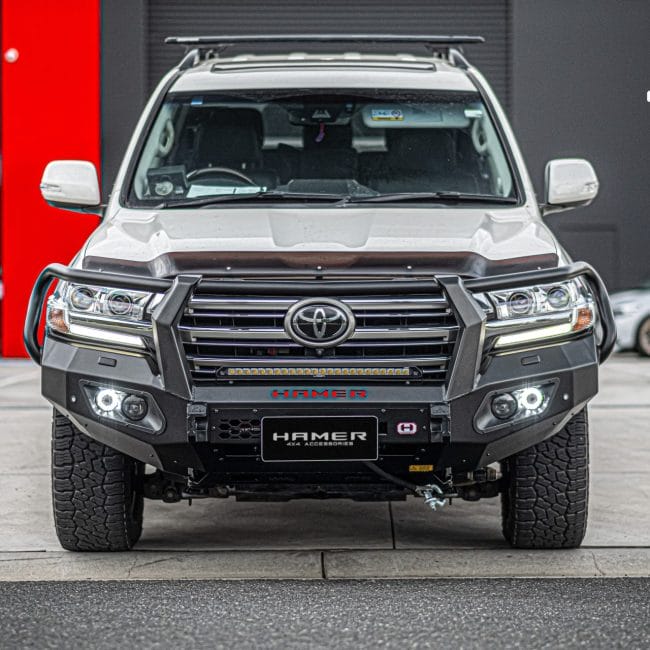 HAMER King series Plus bull bar for Toyota Landcruiser 200 Series (2015 – 2021)