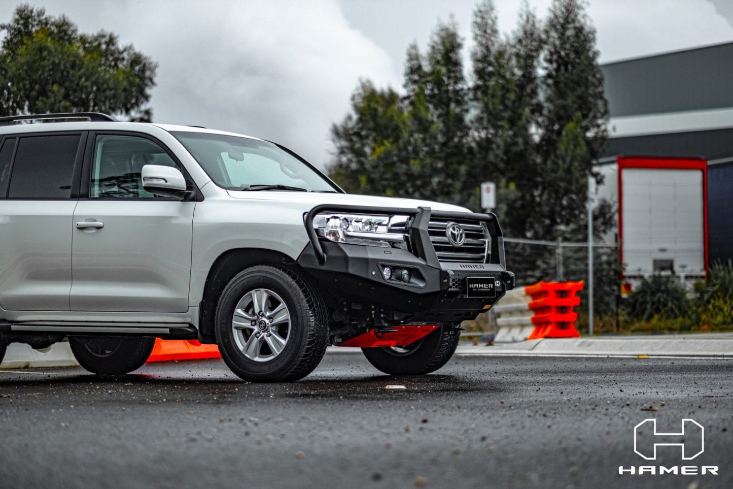 HAMER King series Plus bull bar for Toyota Landcruiser 200 Series (2015 – 2021)