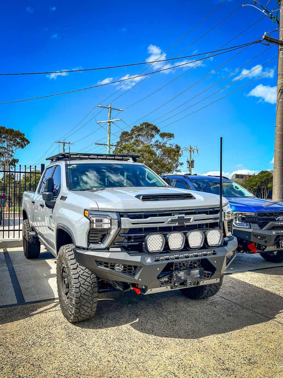 Offroad Animal Predator bar for Chevrolet Silverado 2500 MY24, 2024 on (SUPPLIED & FITTED IN STORE ONLY)