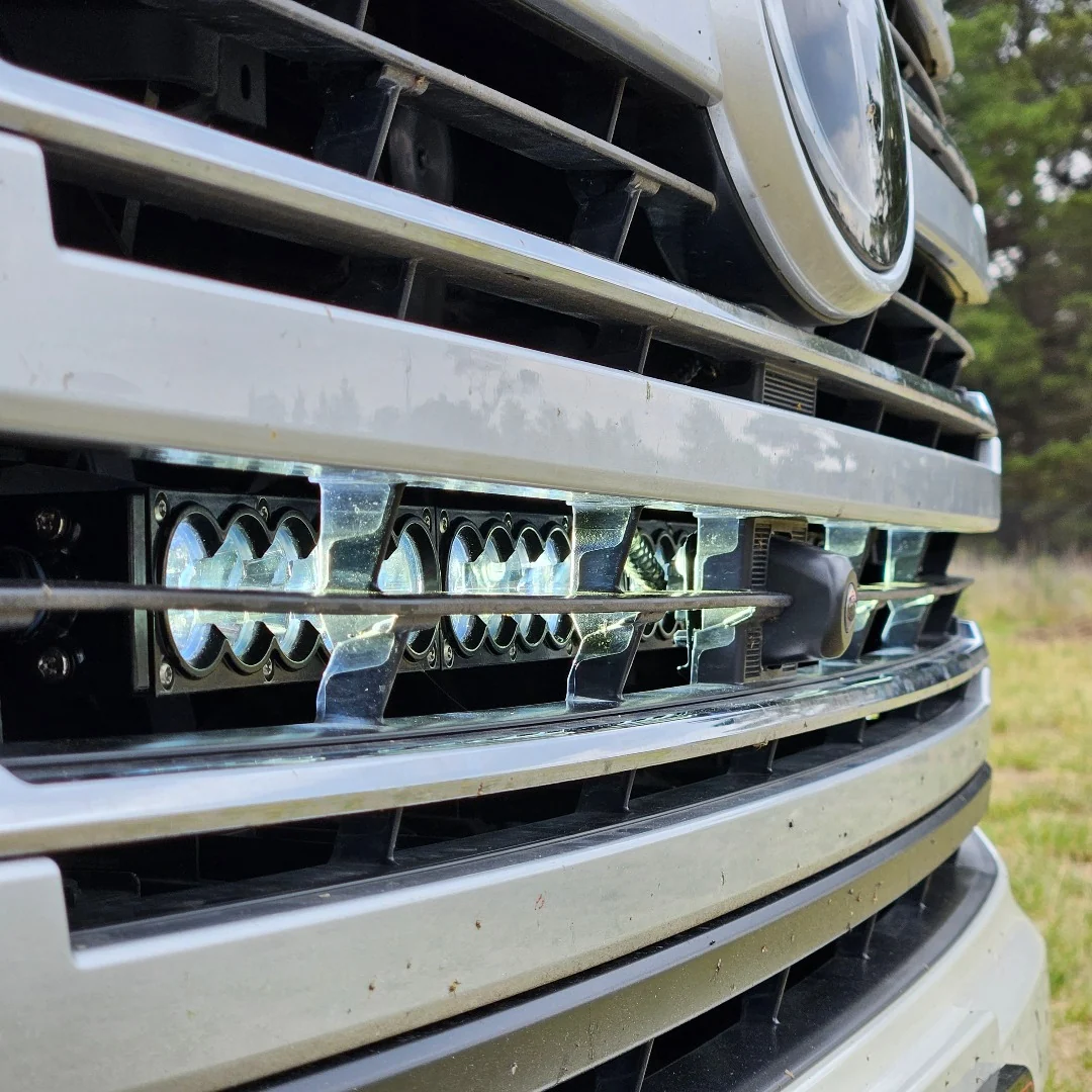 Toyota Land Cruiser 300 Series Behind-Grille Light Bar - Image 4