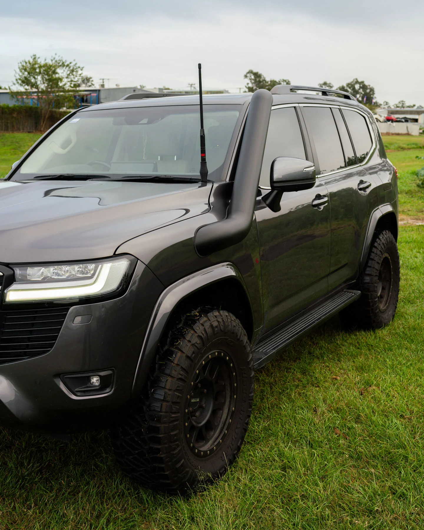 5 Inch Stainless Snorkel to suit Toyota Landcruiser 300 Series - Image 3