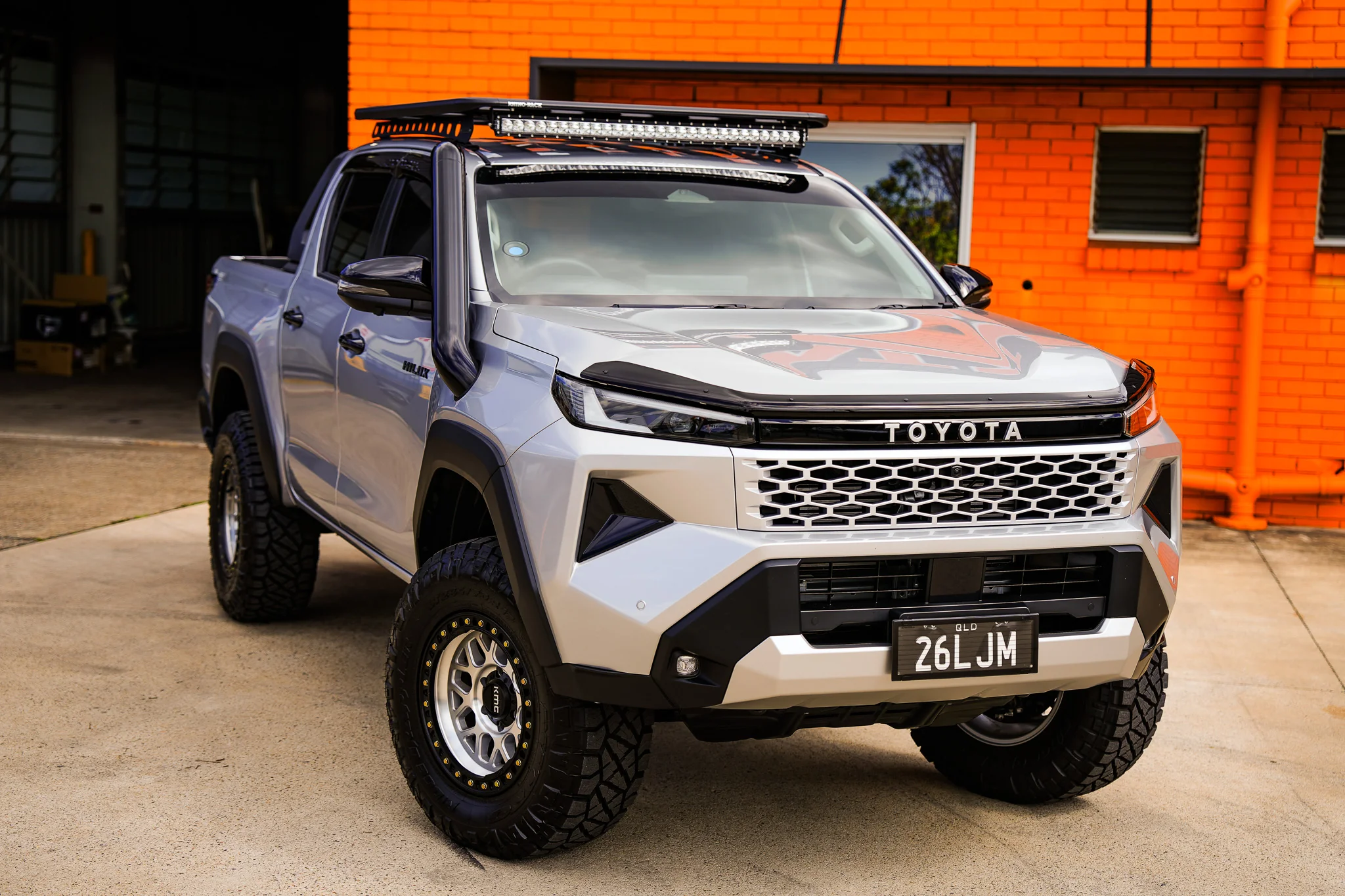 Toyota Hilux N90 Snorkel - Image 4