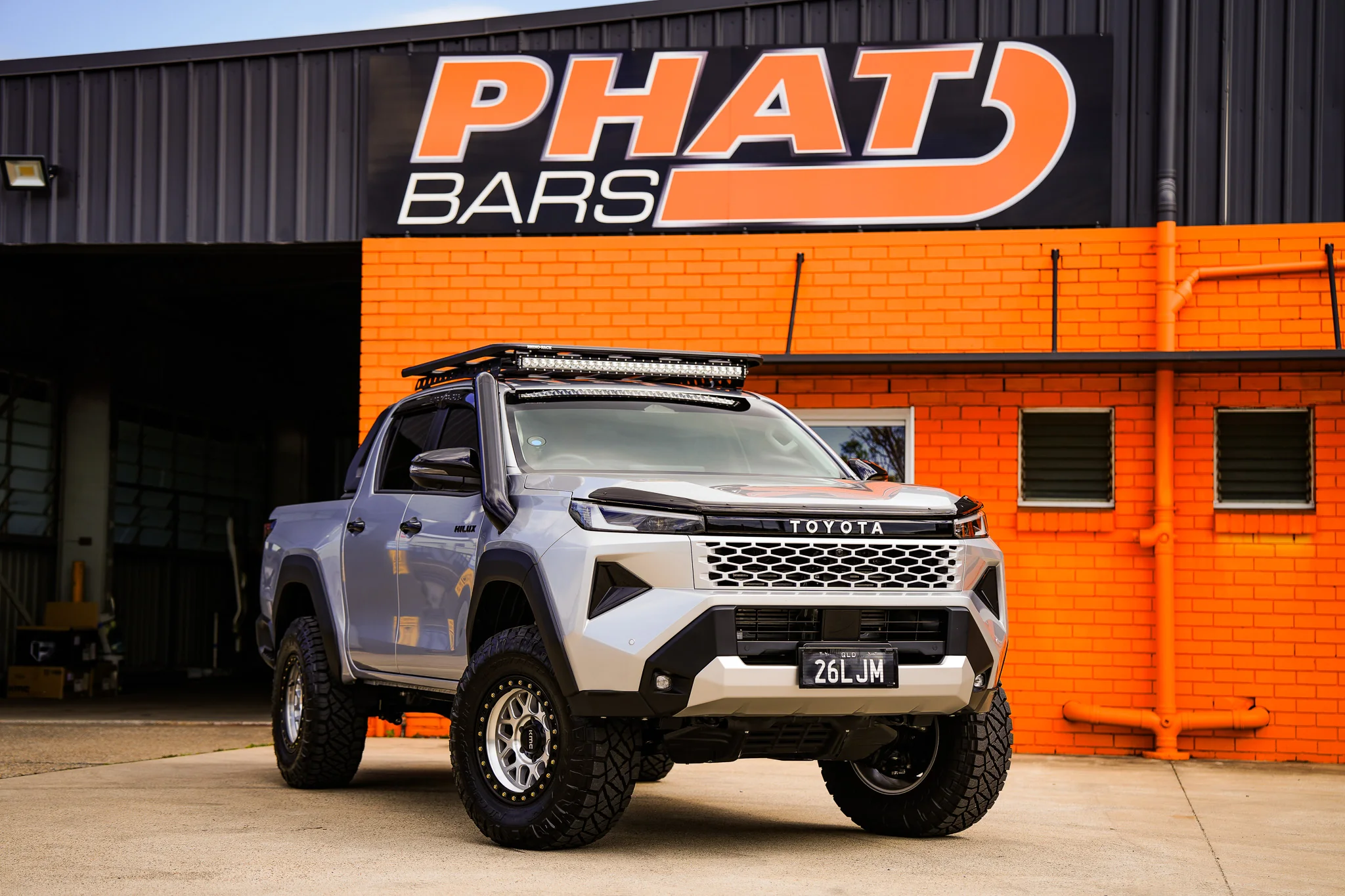 Toyota Hilux N90 Snorkel - Image 3
