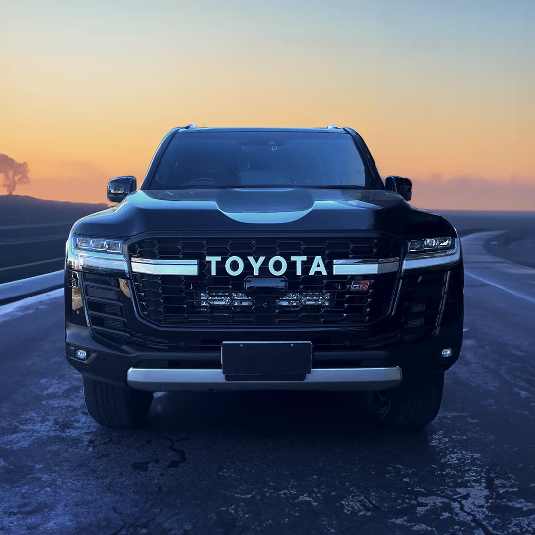 Toyota Land Cruiser 300 Series Behind-Grille Light Bar - Image 5