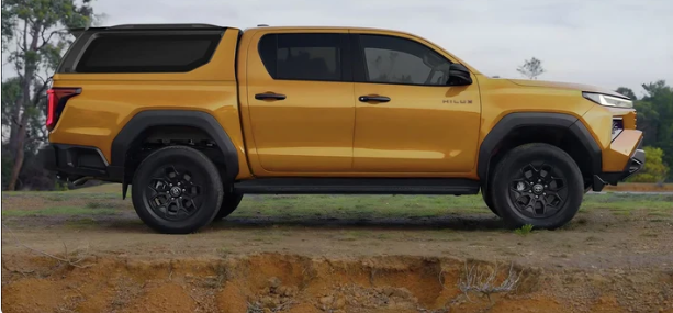 Maxliner Toyota Hilux 2026+ Venture Canopy
