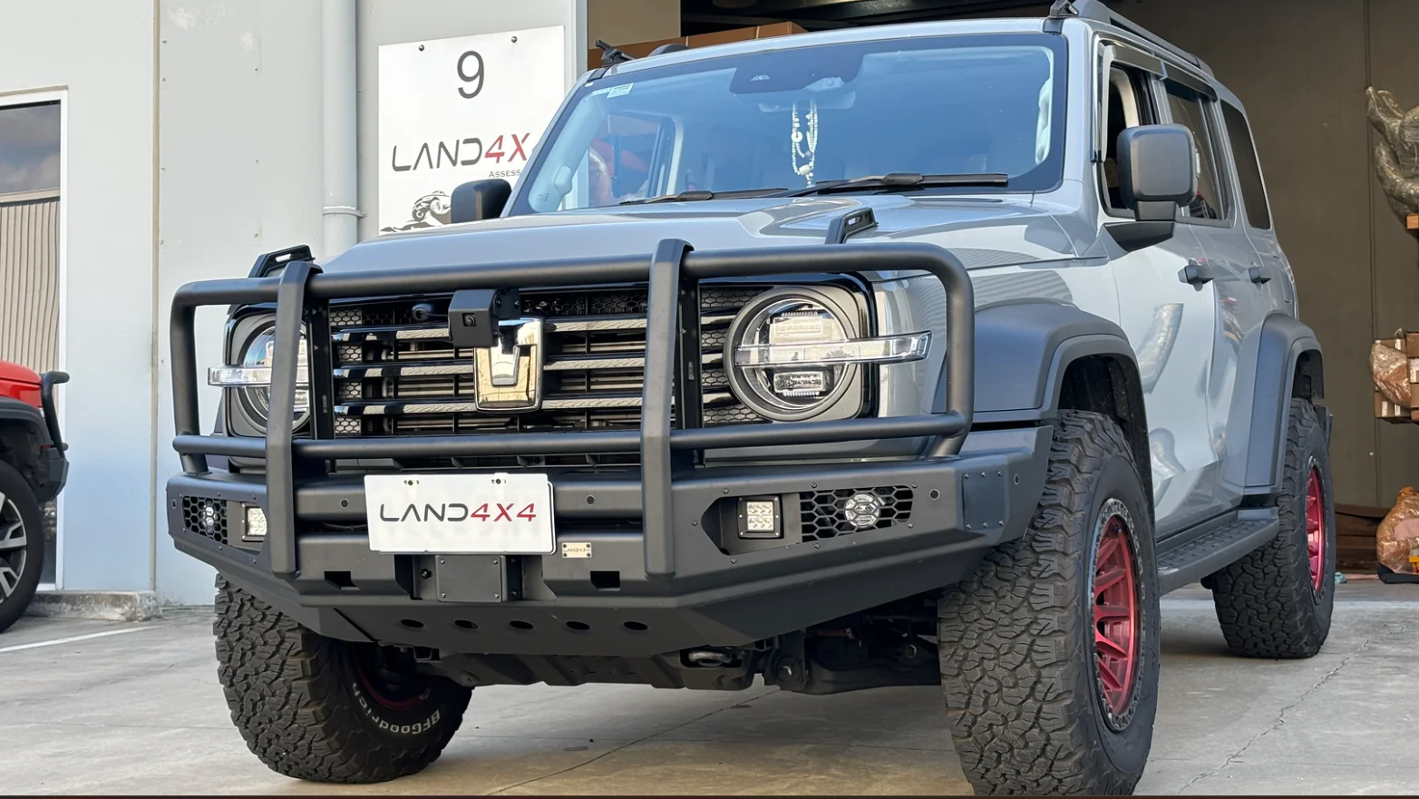 Front winch bar + Light bar bracket Fits GWM TANK 300( On Clearance ) - Image 2