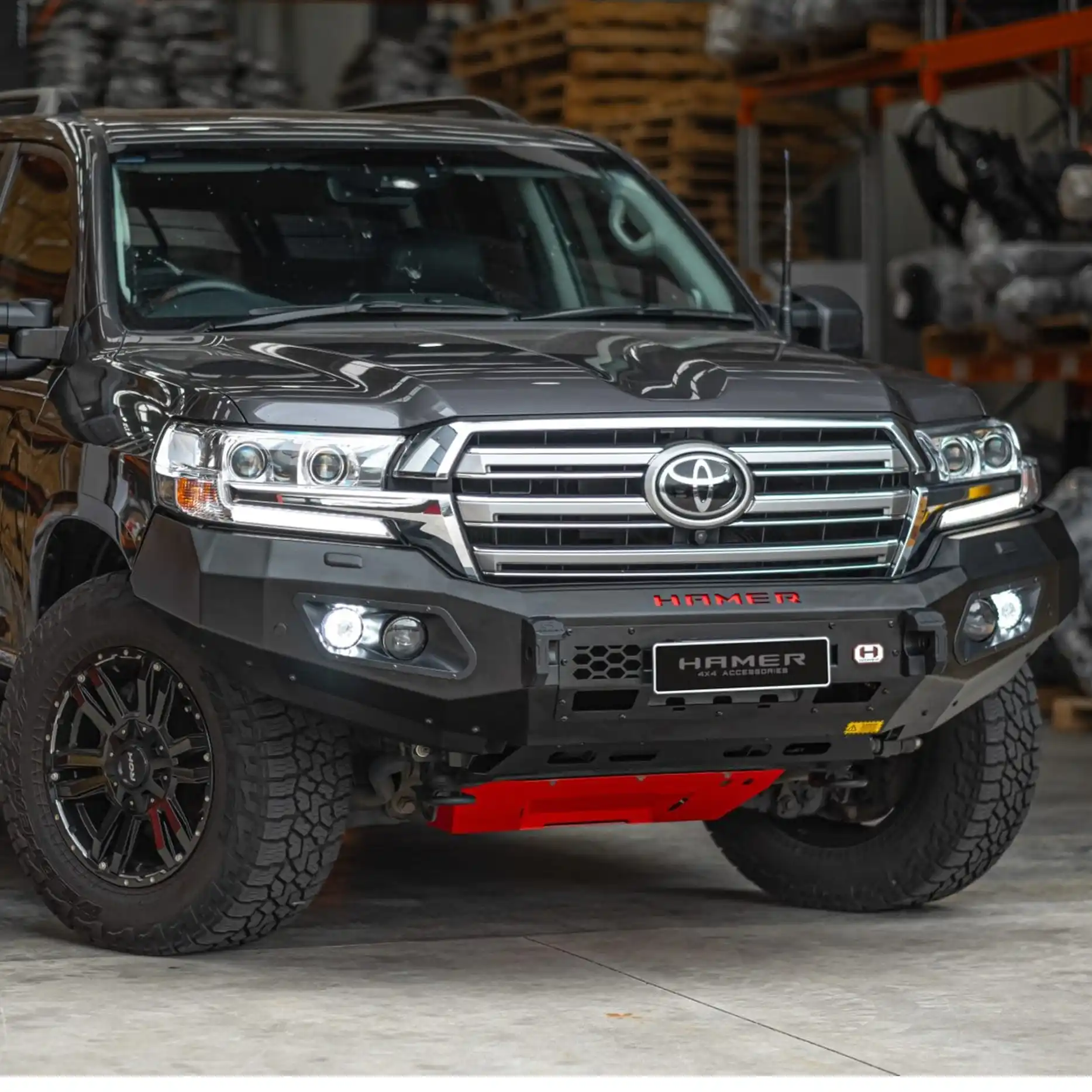 Hamer 4x4 King Series Bull Bar For Toyota Landcruiser 200 Series (2015 – 2021) - Image 2