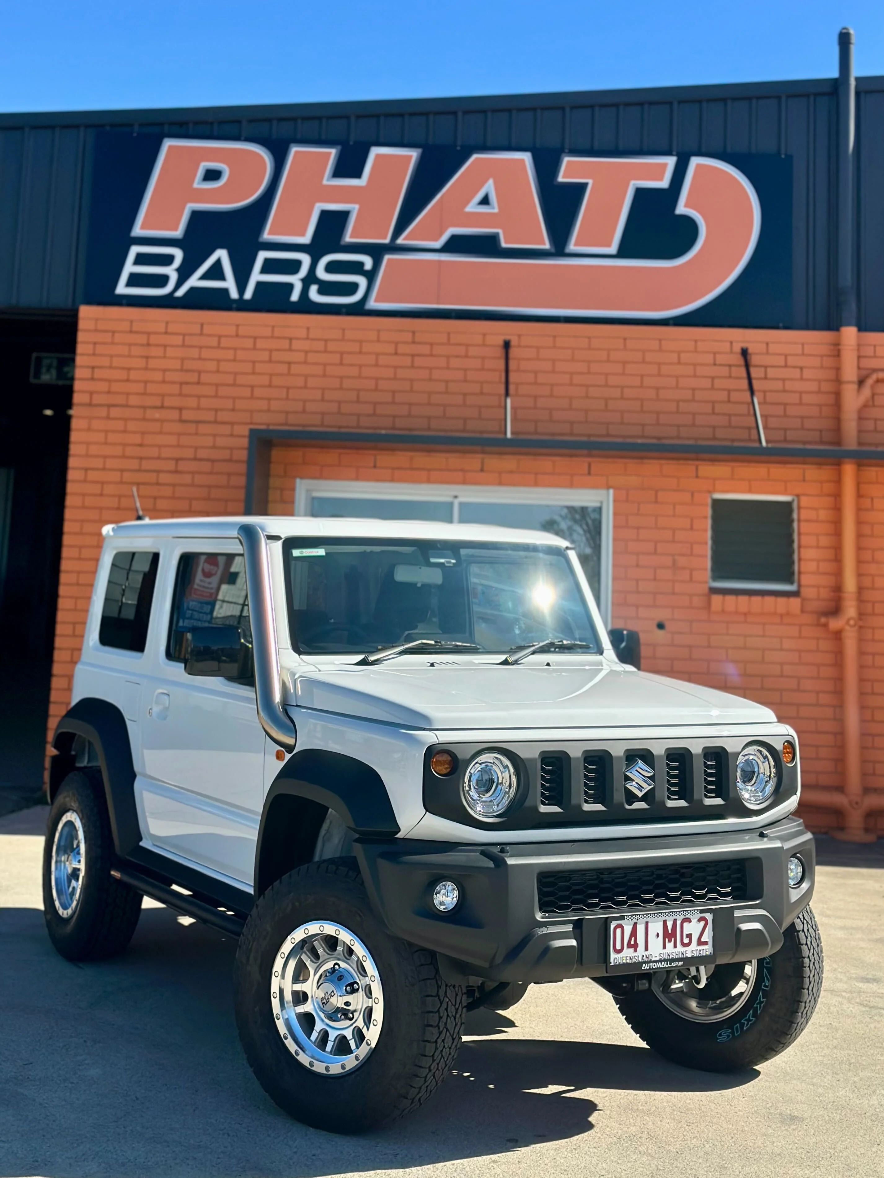 Suzuki Jimny Rock Sliders / Side Steps (JB74 - 3 Door)