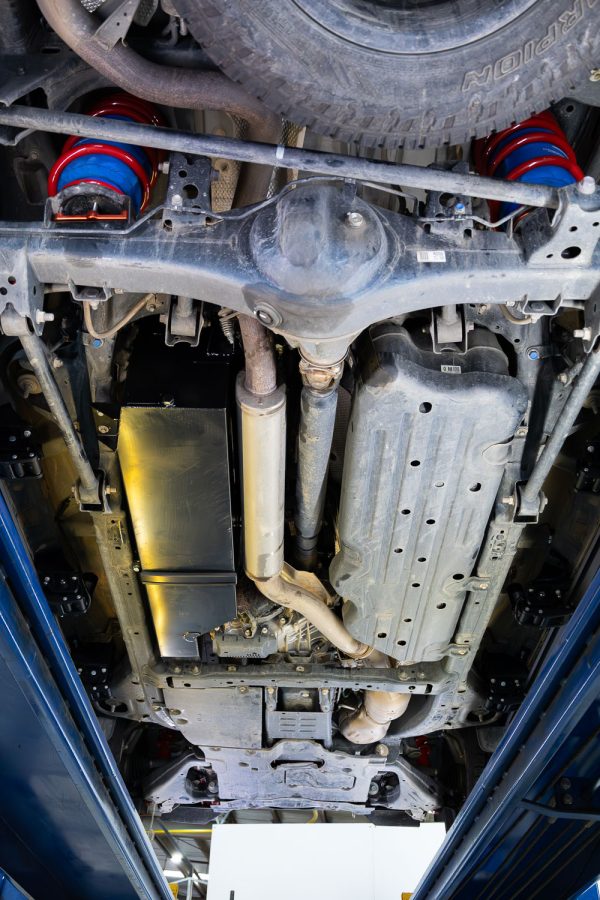 TOYOTA LANDCRUISER 300 SERIES 87 LITRE LONG RANGE REPLACEMENT SUB-TANK - Image 2